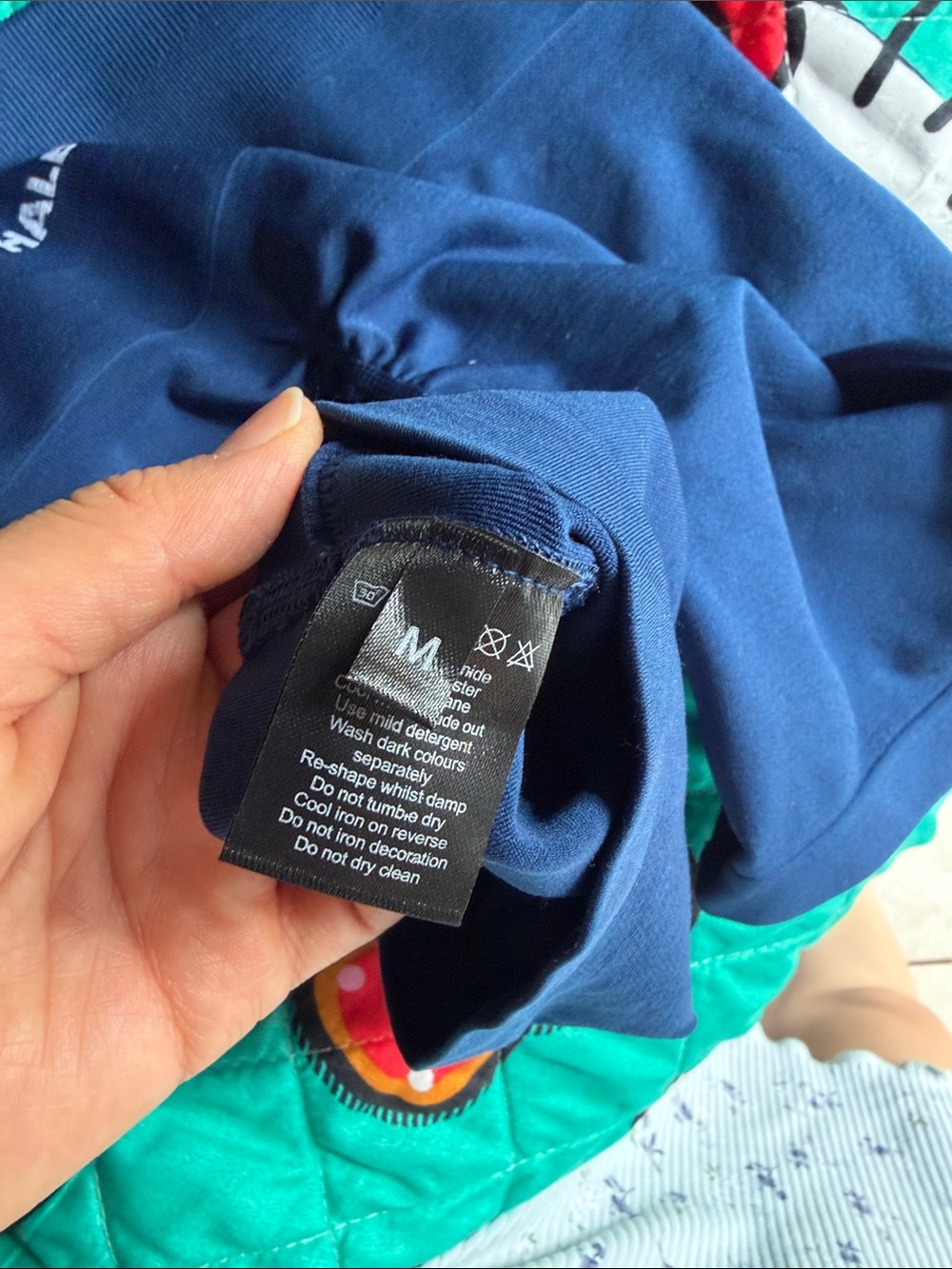 Alphalete amplify Shorts - Picture 3 of 4